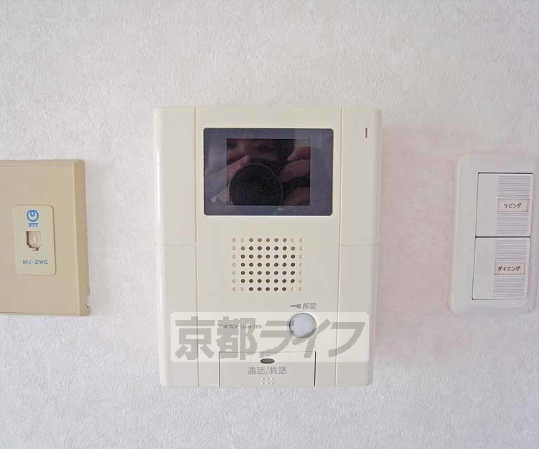 セキュリティ　誰が来たかすぐ分かるので安心ですね。