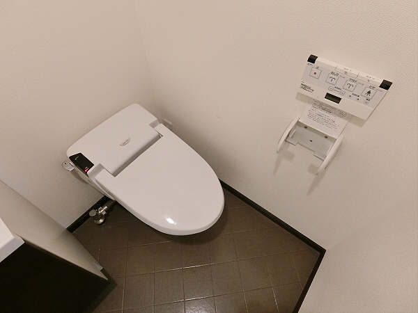 トイレ