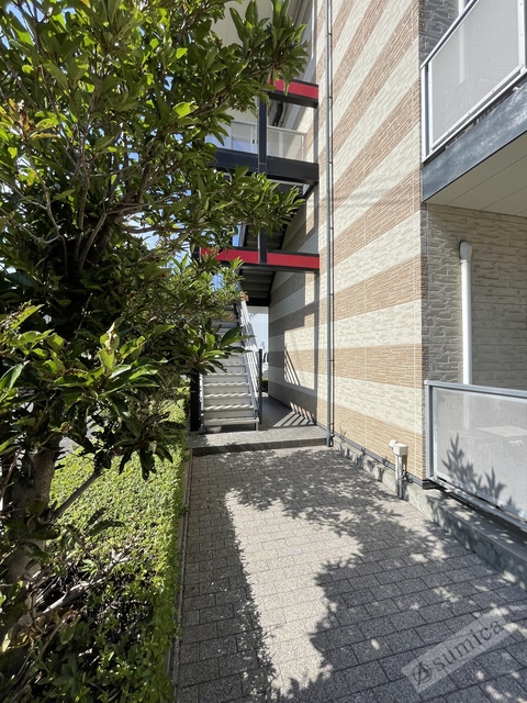 その他共有部分　きれいに清掃された建物で暮らしをエンジョイ。