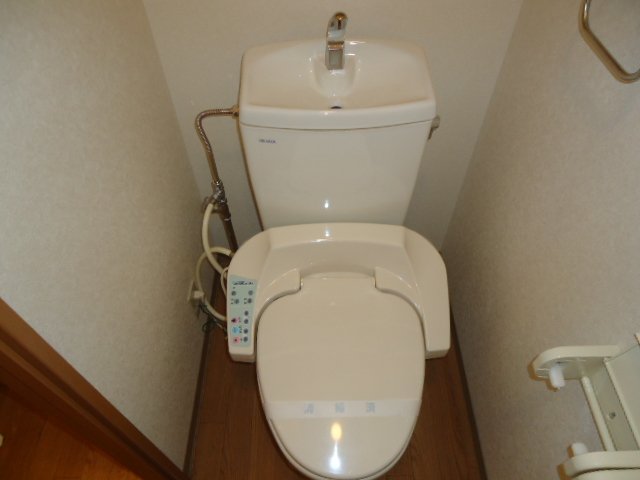 トイレ　シャワー付トイレ