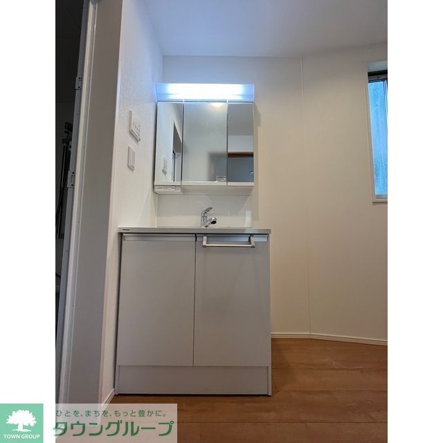 洗面設備　別部屋参照　現状優先