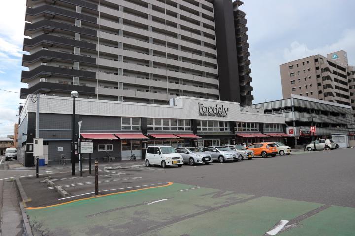 スーパー　スーパー（スーパー）まで450m