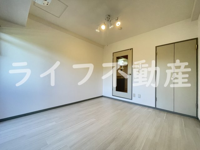 居室・リビング　使いやすい居間です