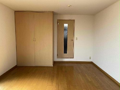 居室・リビング　※同タイプ部屋の写真となります