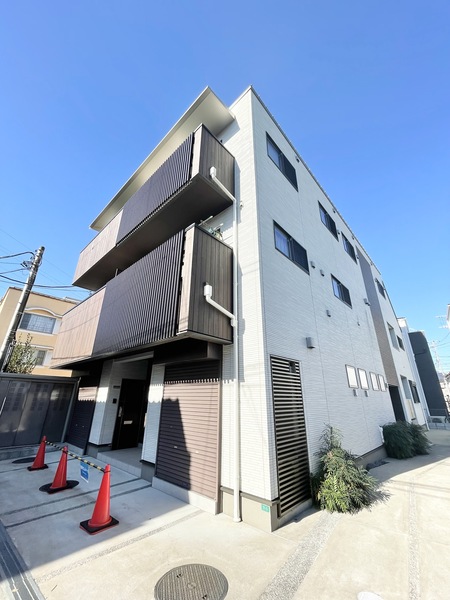 建物外観　陽当り・風通し良好