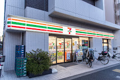 コンビニ　セブンイレブン 杉並和田3丁目東店（コンビニ）まで369m