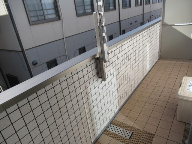 バルコニー　※同仕様　イメージ写真