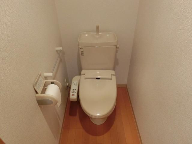 トイレ　ウォシュレット対応トイレ