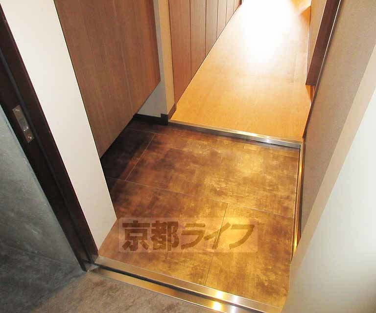 玄関　玄関です。