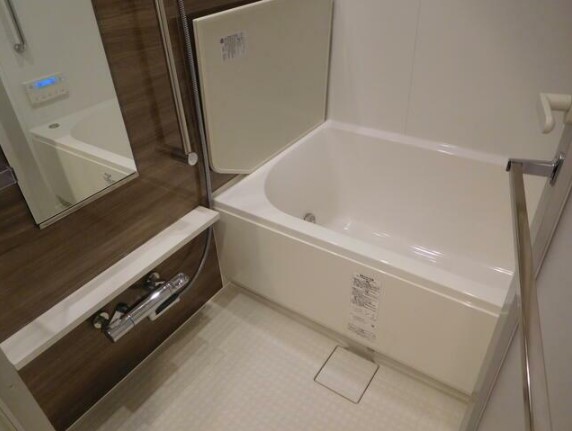 バス・シャワールーム　バス※別部屋参考写真