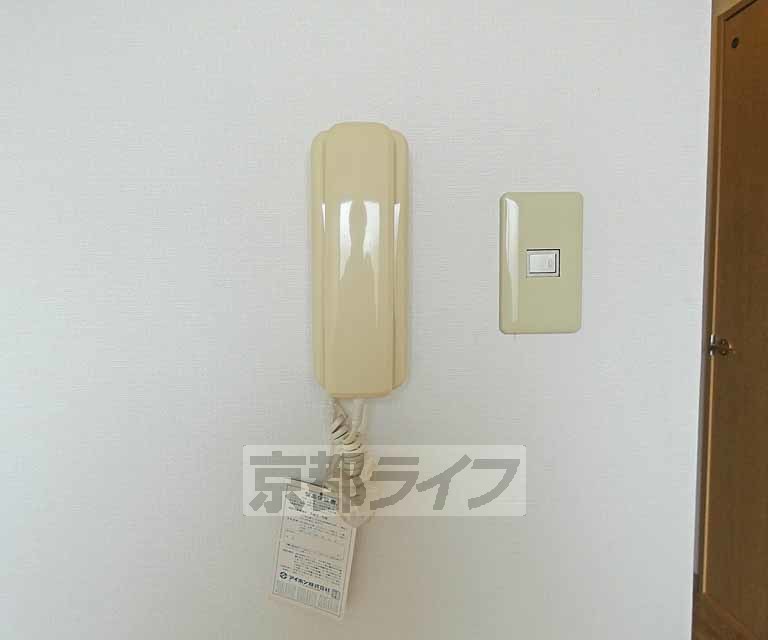 セキュリティ　・ＴＶモニターは付いておりません