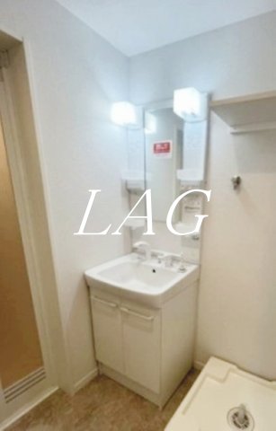 洗面設備　洗面台です。（同仕様です。）