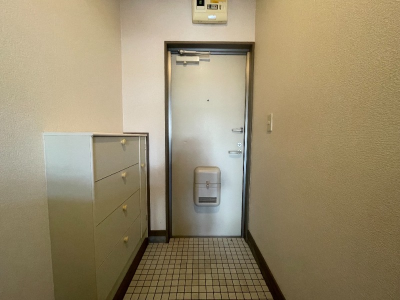 玄関　別号室