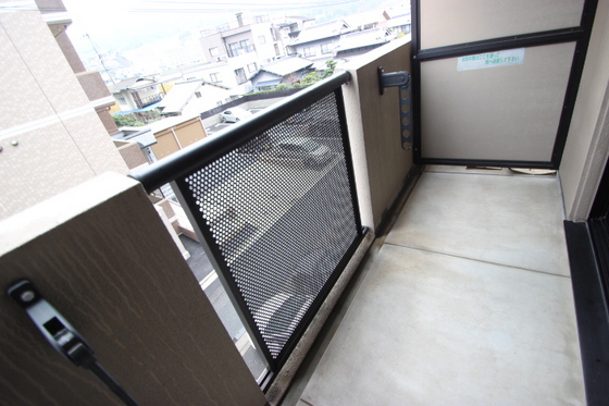 バルコニー　※別部屋の写真です