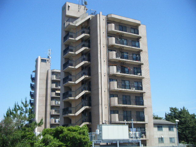 建物外観　ＲＣ造９階建て