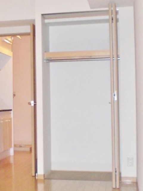収納　※別部屋の参考写真です。