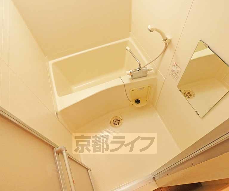 バス・シャワールーム　バスです。