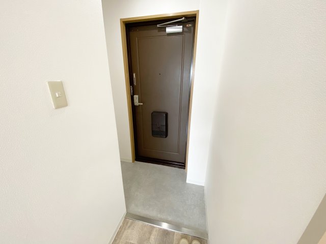 ライフハウスツネII号館の玄関写真