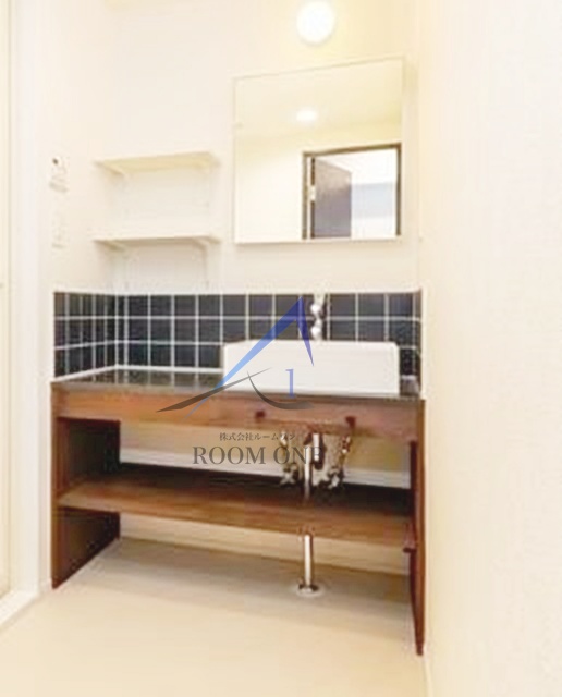 洗面設備　洗面台です。