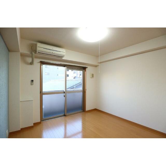 居室・リビング　居室
