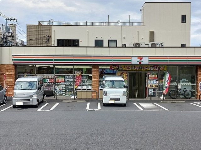 コンビニ　セブンイレブン（コンビニ）まで89m