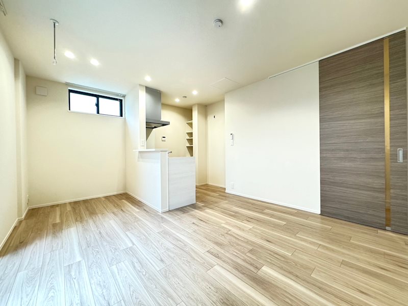 居室・リビング　※別部屋参考写真