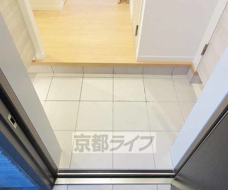 玄関　段差も少なめです。