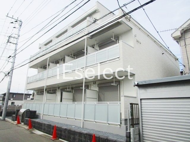 建物外観　嬉しいインターネット使用料不要で月々の費用抑えられます♪