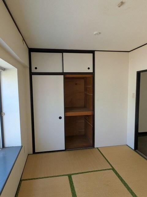 収納　たっぷりとした収納スペースです