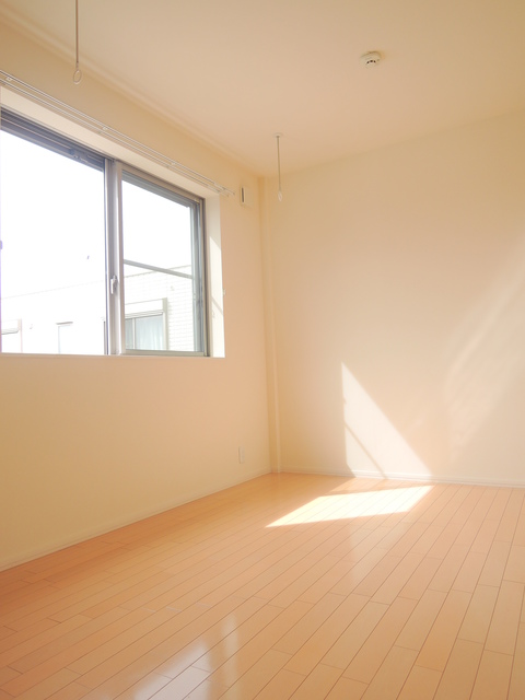 その他部屋・スペース　★明るいフローリングの角部屋です★