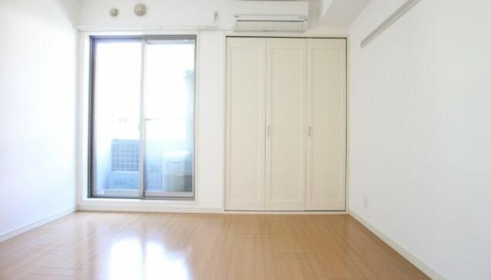 居室・リビング　※別部屋の参考写真です。