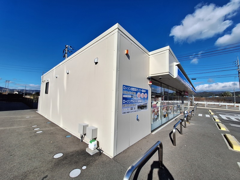 コンビニ　ローソン防府植松西店（コンビニ）まで901m