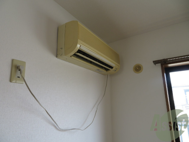 その他設備　エアコン設置済みです。これからの時代は欠かせませんよ。