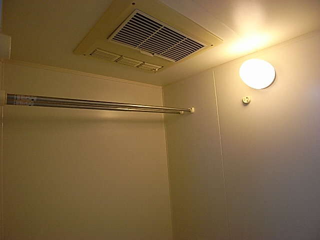 その他設備　浴室乾燥機