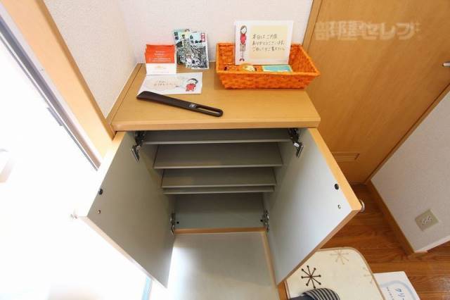 その他　シューズＢＯＸも完備