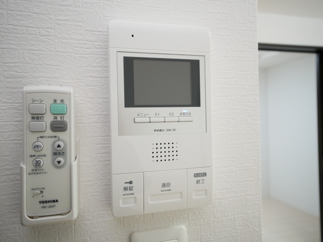 セキュリティ　防犯面に配慮したＴＶモニターホン付きです！