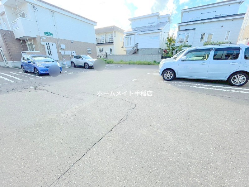 エントランス　外玄関スペースです！