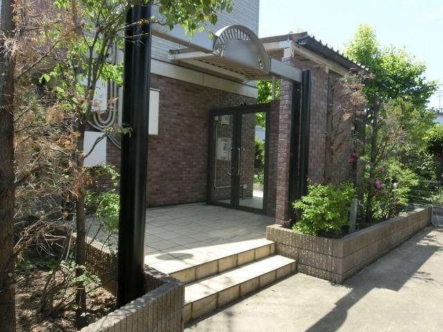 エントランス　★オシャレなエントランスです★