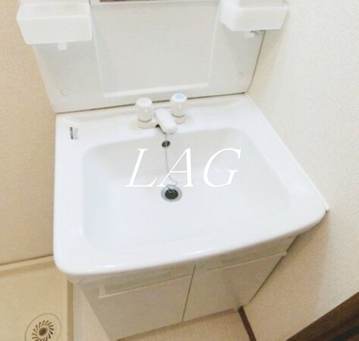 洗面設備　独立洗面台です。
