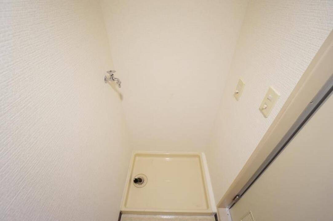洗面設備　洗濯機置場
