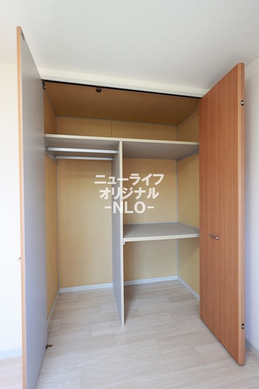 収納　仕切りのある収納スペースなので使いやすいです！