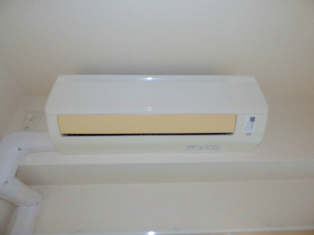 その他設備　エアコン付きで快適です♪