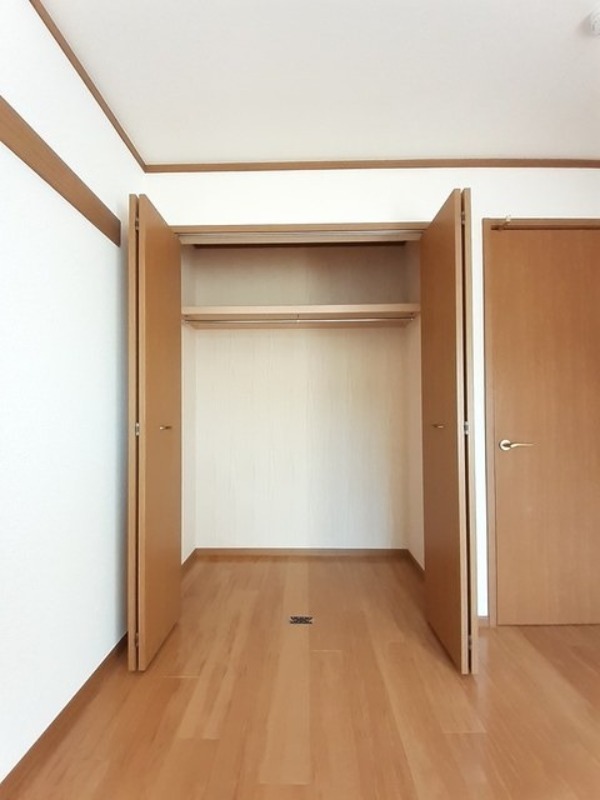 収納　図面と現状に相違がある場合には現状を優先