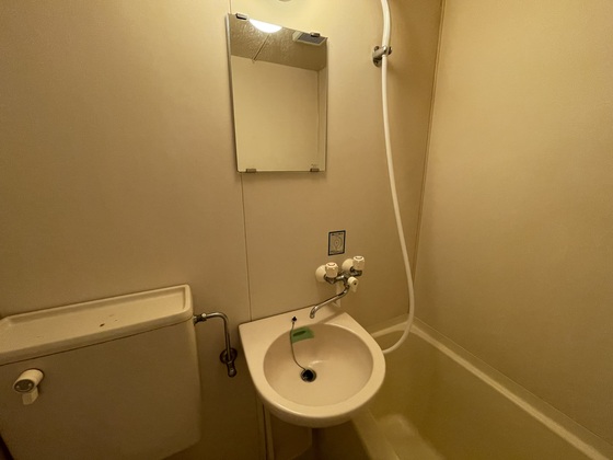 洗面設備　※別部屋の写真です