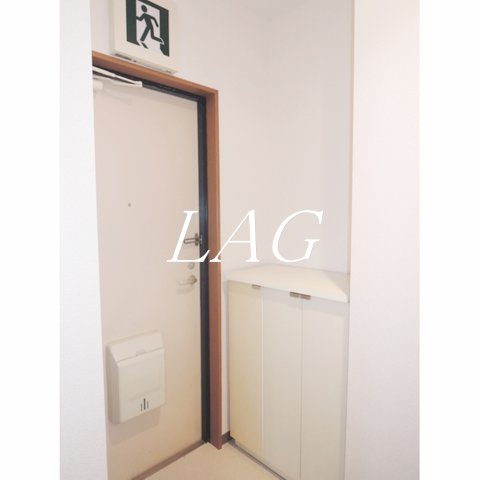 玄関　玄関です。
