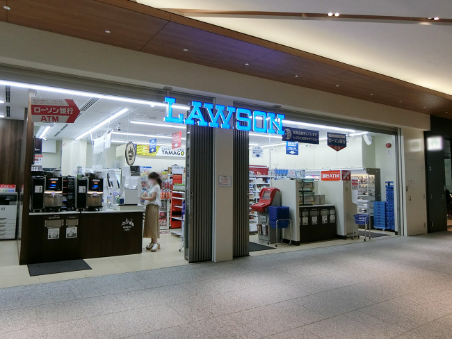 コンビニ　ローソンリンクスクエア新宿3階店（コンビニ）まで332m