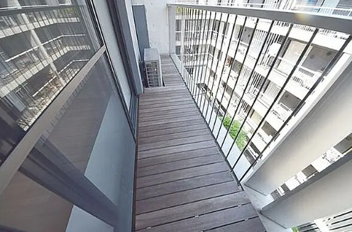バルコニー　別タイプ部屋　参考写真です
