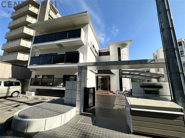 建物外観　敷地内に駐輪場あります！