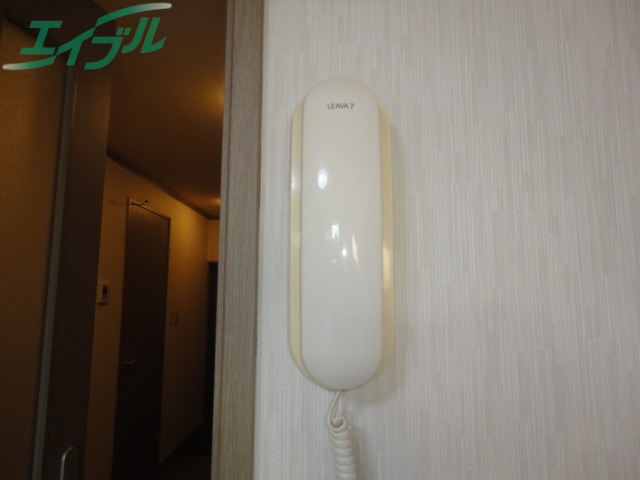 セキュリティ　同型参考写真