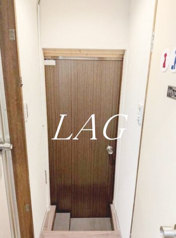 玄関　玄関です。